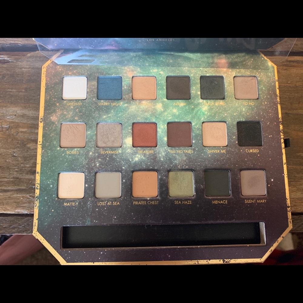 Lorac Pirates of the Caribbean Palette 🎨